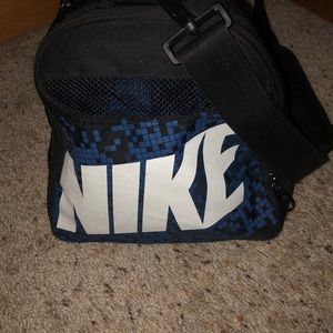 Nike duffel bag